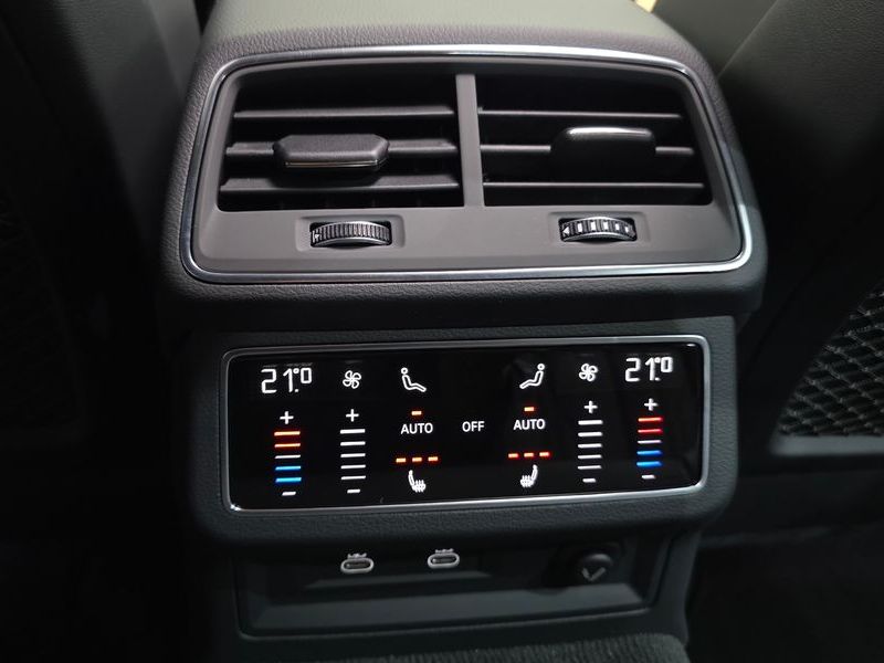 2025 Audi A6 45 TFSI Quattro Premium photo 27