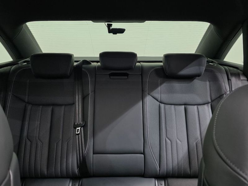 2025 Audi A6 45 TFSI Quattro Premium photo 29