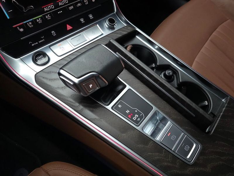 2021 Audi A6 40 TDI Quattro Premium photo 9