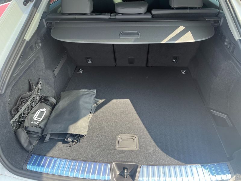 2025 Audi Q5 40 TFSI Quattro Advanced Sportback photo 8
