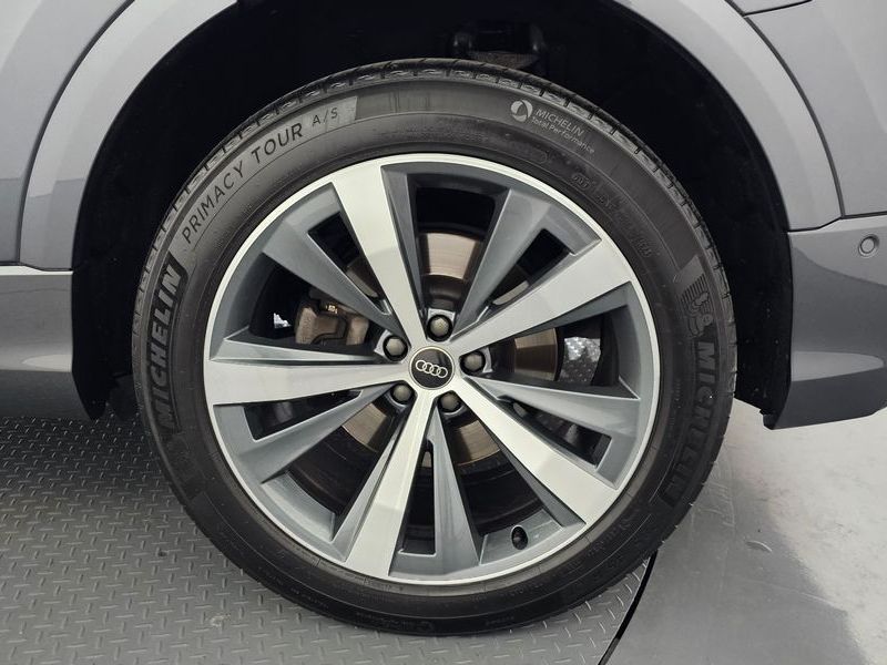 2022 Audi Q8 50 TDI Quattro Premium photo 21