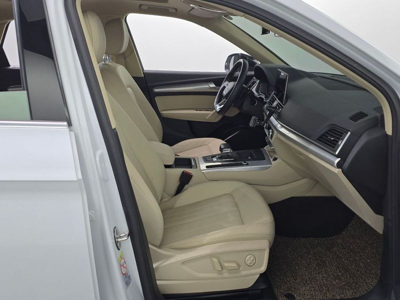 2022 Audi Q5 45 TFSI Quattro Sportback photo 11