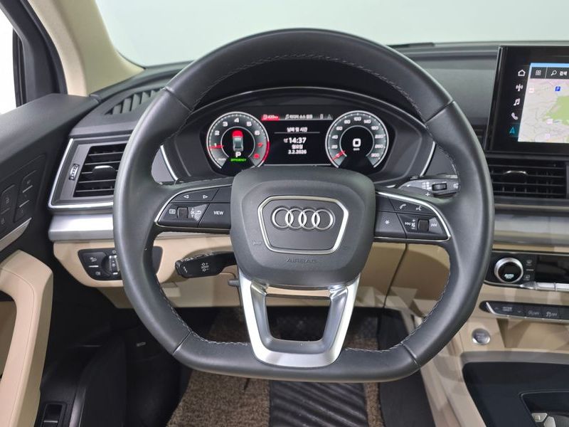 2022 Audi Q5 45 TFSI Quattro Sportback photo 13