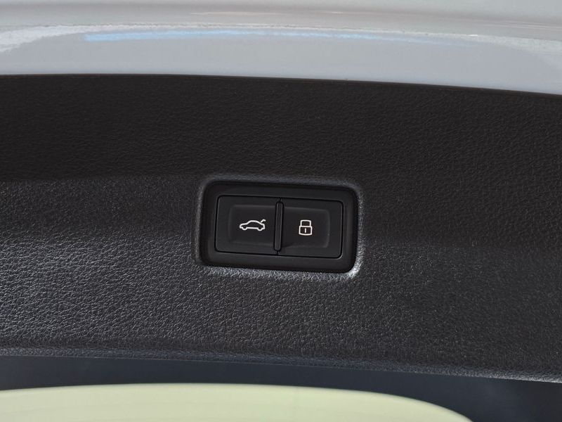 2022 Audi Q5 45 TFSI Quattro Sportback photo 20