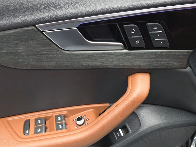2023 Audi A4 40 TFSI Premium photo 30