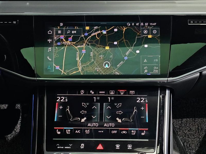 2021 Audi A8 55 TFSI Quattro LWB photo 19