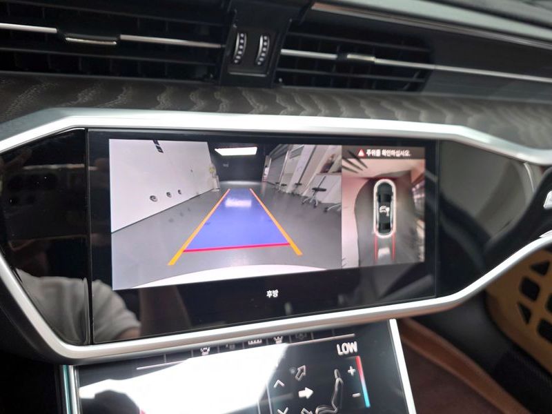 2023 Audi A6 45 TFSI Quattro Premium photo 14