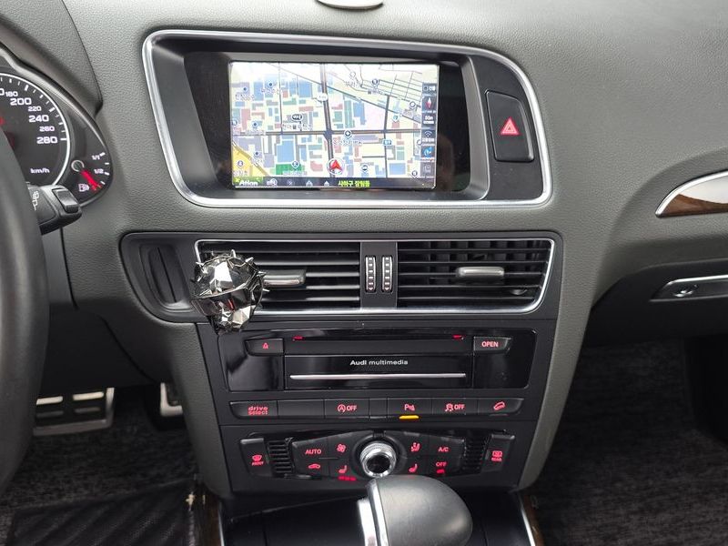 2015 Audi Q5 35 TDI Quattro Dynamic 8R photo 19