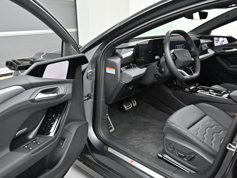 2025 Audi A6 Performance S line photo 11