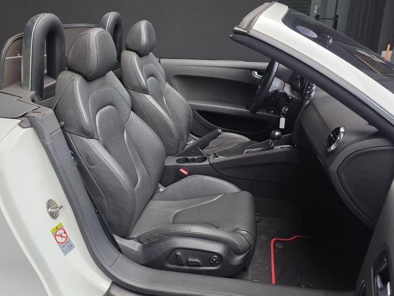2012 Audi New TT Roadster 2.0 TFSI Quattro 8J photo 11