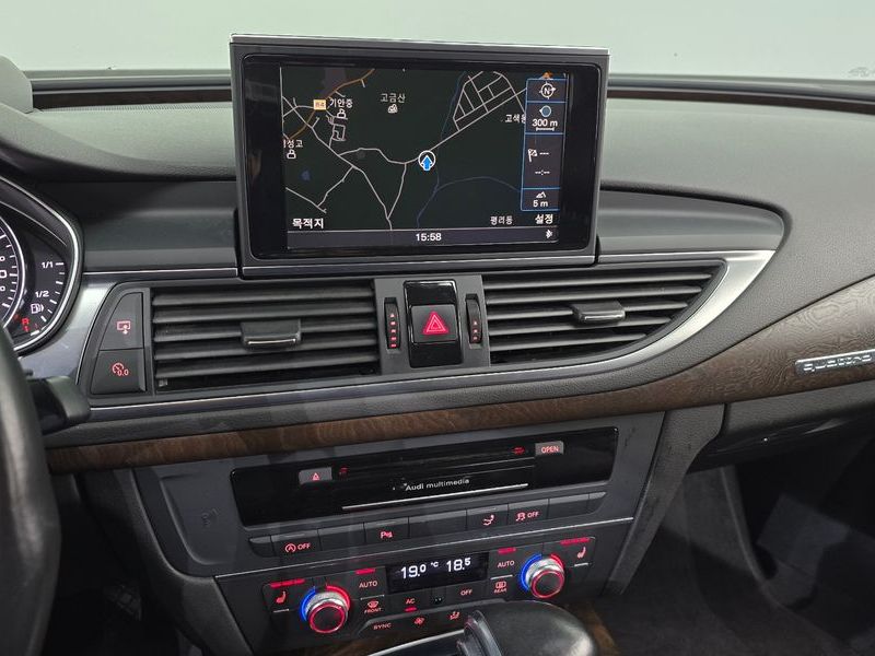 2013 Audi A7 3.0 TFSI Quattro Dynamic 4G photo 14