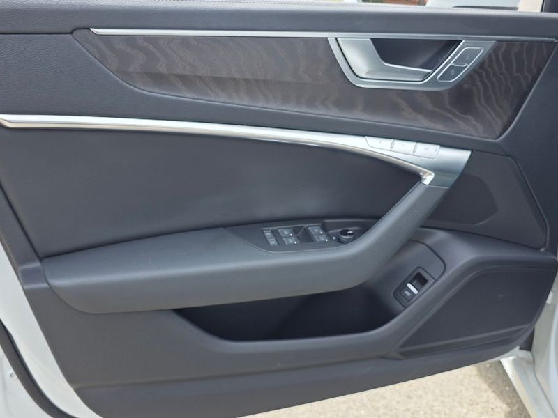 2021 Audi A6 45 TFSI Quattro Premium photo 24