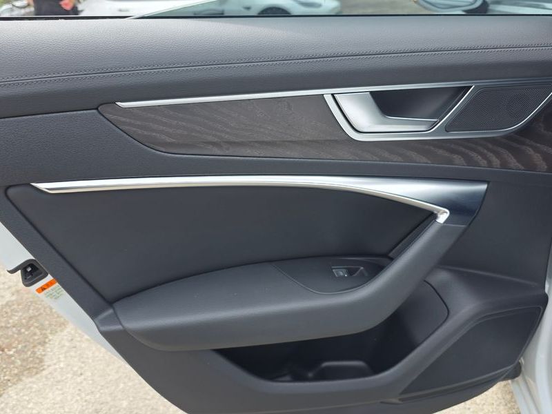 2021 Audi A6 45 TFSI Quattro Premium photo 25