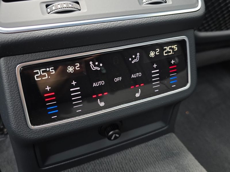 2021 Audi A6 45 TFSI Quattro Premium photo 27