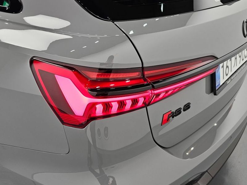 2025 Audi RS6 4.0 TFSI Quattro Avant Performance photo 23