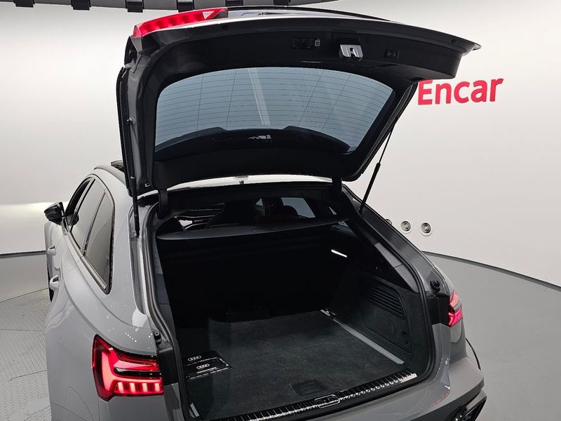 2025 Audi RS6 4.0 TFSI Quattro Avant Performance photo 30