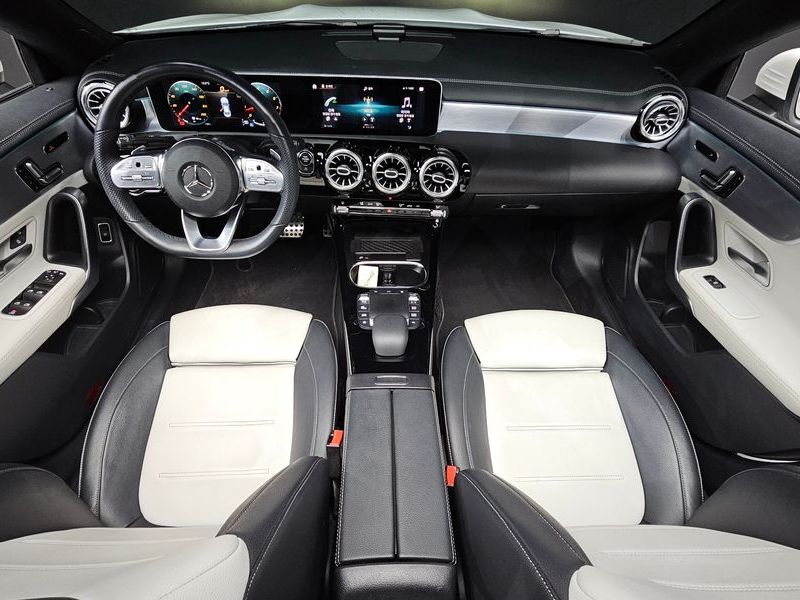 2020 Mercedes-Benz A-Class CLA250 4MATIC photo 7