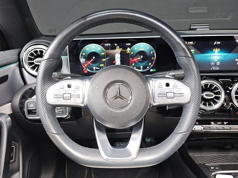 2020 Mercedes-Benz A-Class CLA250 4MATIC photo 14