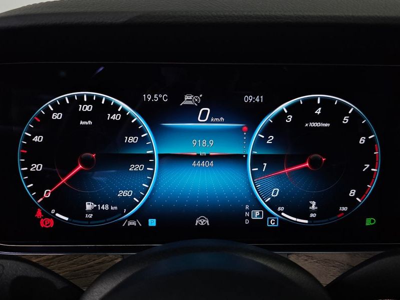 2021 Mercedes-Benz E-Class E250 Exclusive photo 8
