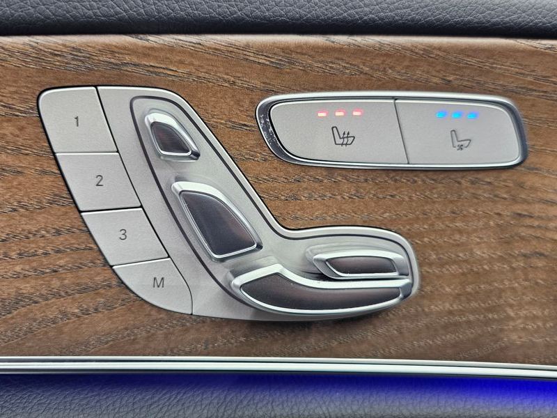2021 Mercedes-Benz E-Class E250 Exclusive photo 14
