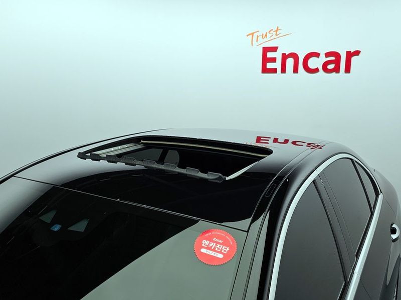 2021 Mercedes-Benz E-Class E250 Exclusive photo 20
