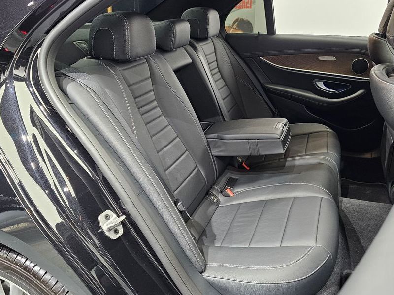 2021 Mercedes-Benz E-Class E250 Exclusive photo 26