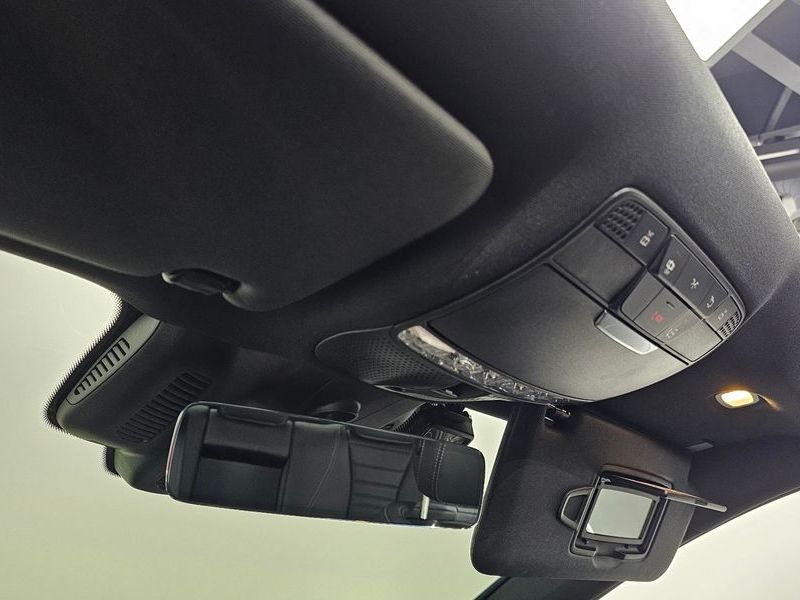 2021 Mercedes-Benz E-Class E250 Exclusive photo 28