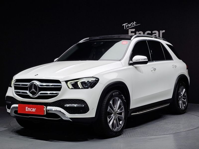 2021 Mercedes-Benz E-Class GLE300d 4MATIC photo 1