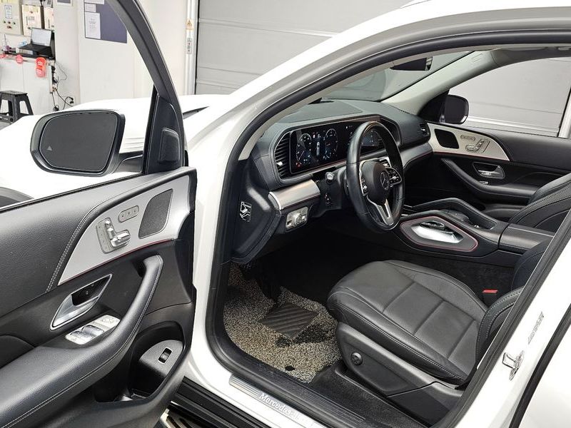2021 Mercedes-Benz E-Class GLE300d 4MATIC photo 10