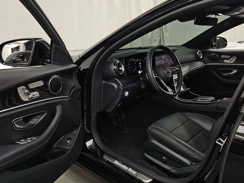 2022 Mercedes-Benz E-Class E250 Avantgarde photo 10