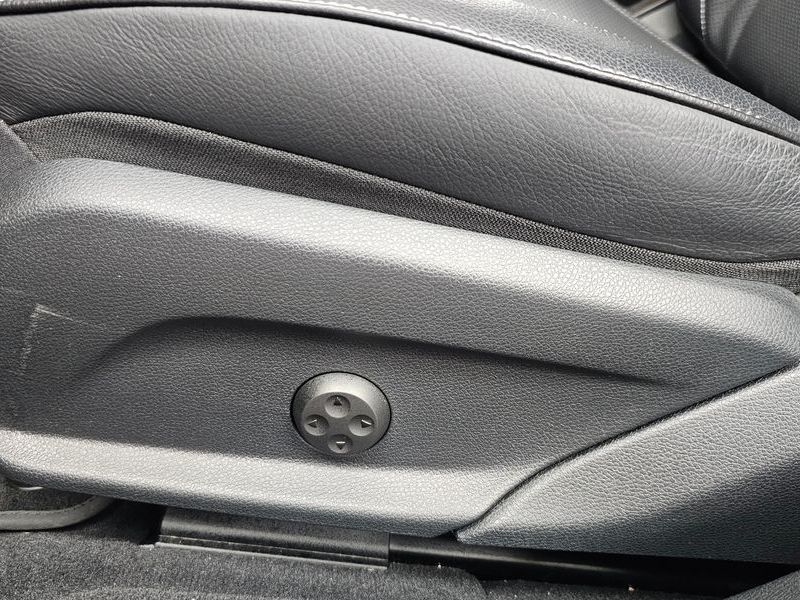 2022 Mercedes-Benz E-Class E250 Avantgarde photo 26