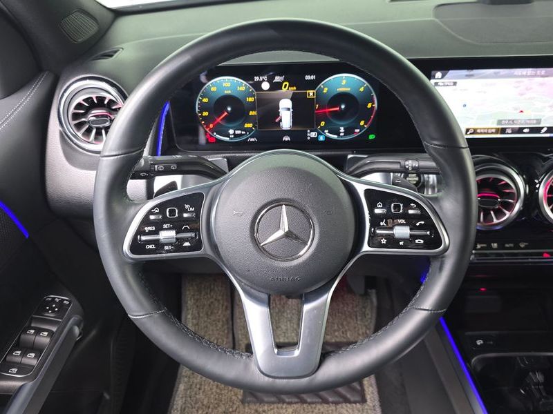 2022 Mercedes-Benz B-Class GLB200 d photo 13