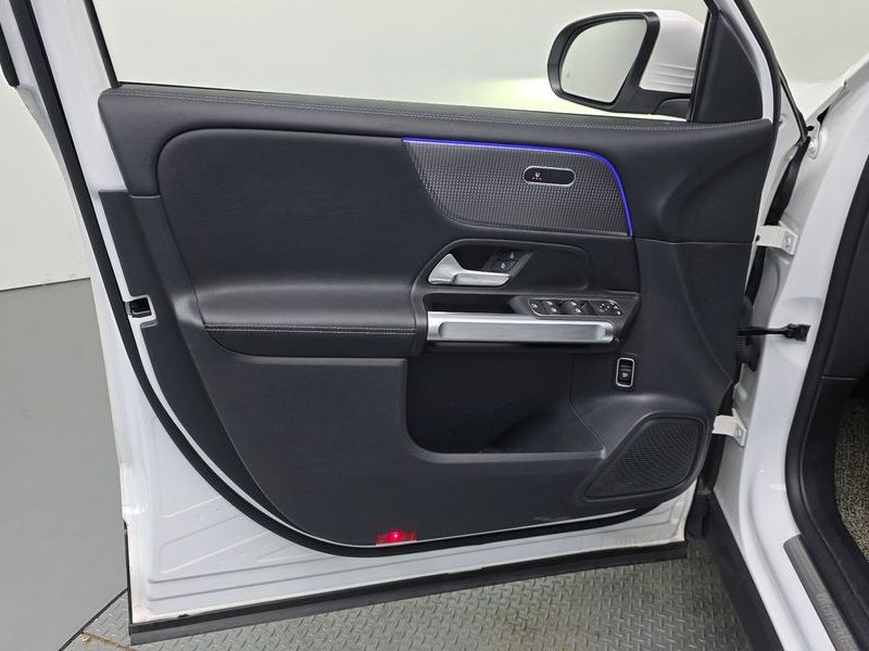 2022 Mercedes-Benz B-Class GLB200 d photo 24
