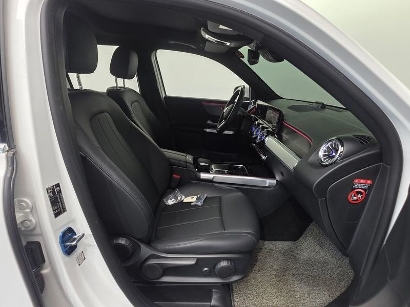 2022 Mercedes-Benz B-Class GLB200 d photo 26