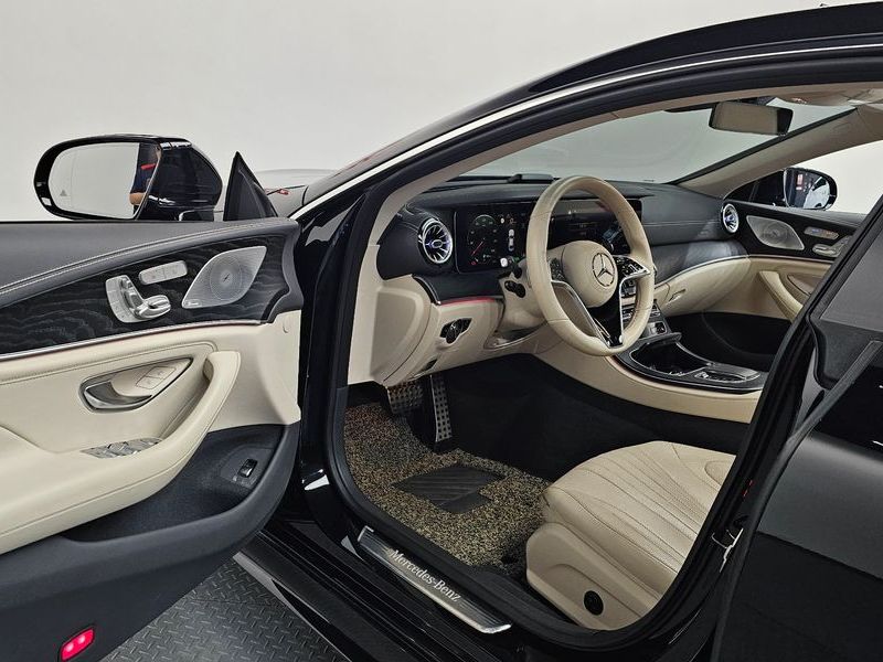2023 Mercedes-Benz S-Class CLS300d 4MATIC photo 10