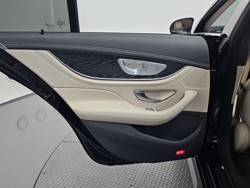 2023 Mercedes-Benz S-Class CLS300d 4MATIC photo 25