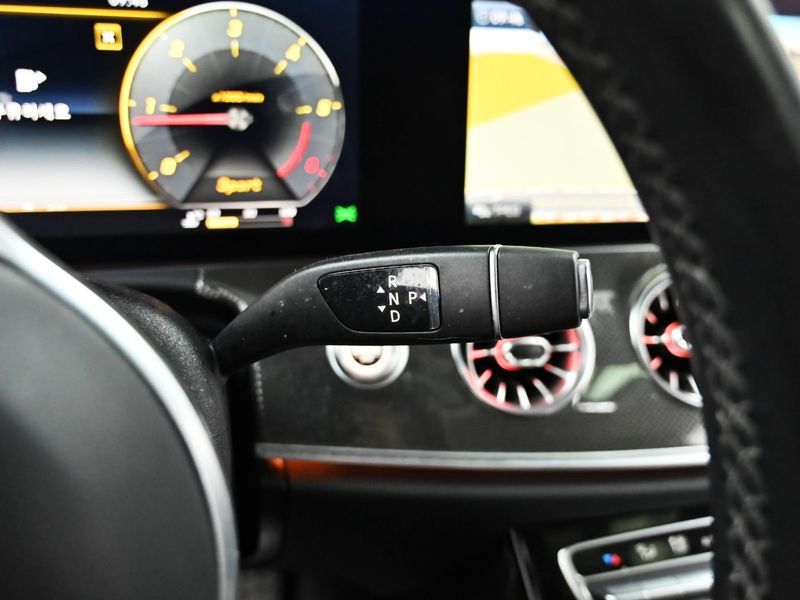 2019 Mercedes-Benz S-Class CLS300d AMG Line photo 9