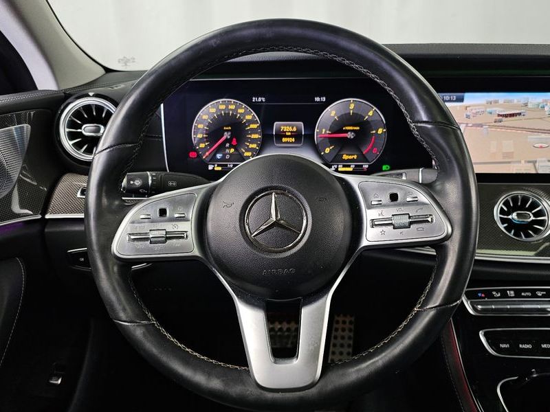 2019 Mercedes-Benz S-Class CLS300d AMG Line photo 13