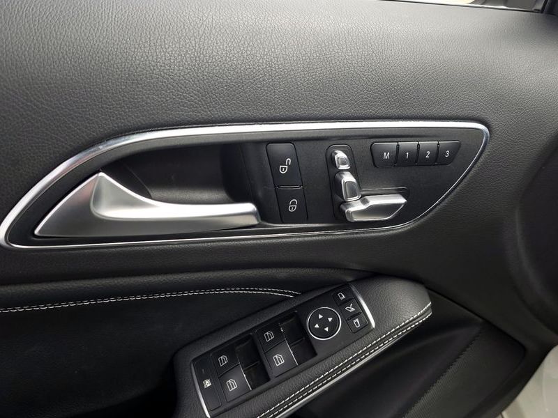 2018 Mercedes-Benz A-Class A200 photo 20