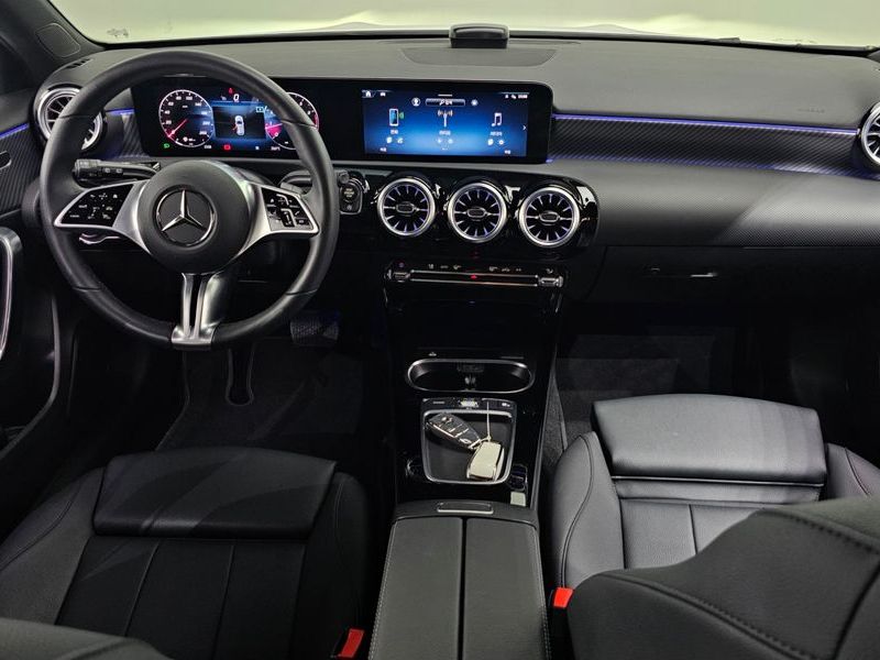2025 Mercedes-Benz A-Class A220 Hatchback photo 7