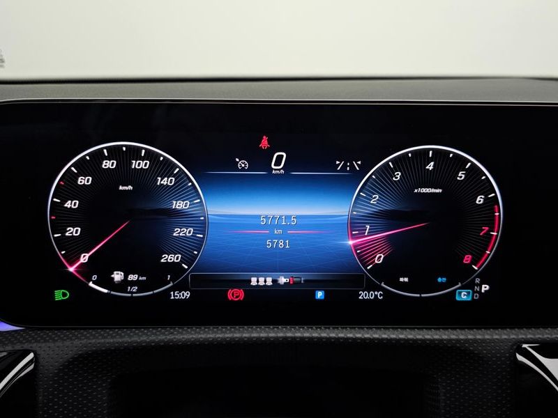 2025 Mercedes-Benz A-Class A220 Hatchback photo 8