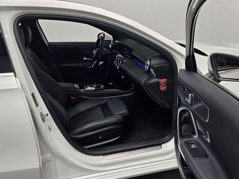 2025 Mercedes-Benz A-Class A220 Hatchback photo 26