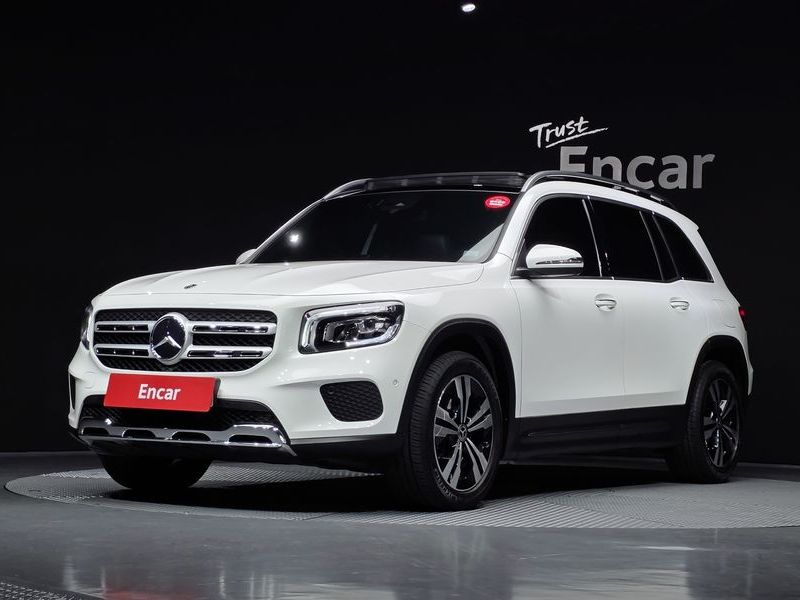 2021 Mercedes-Benz B-Class GLB220 photo 1