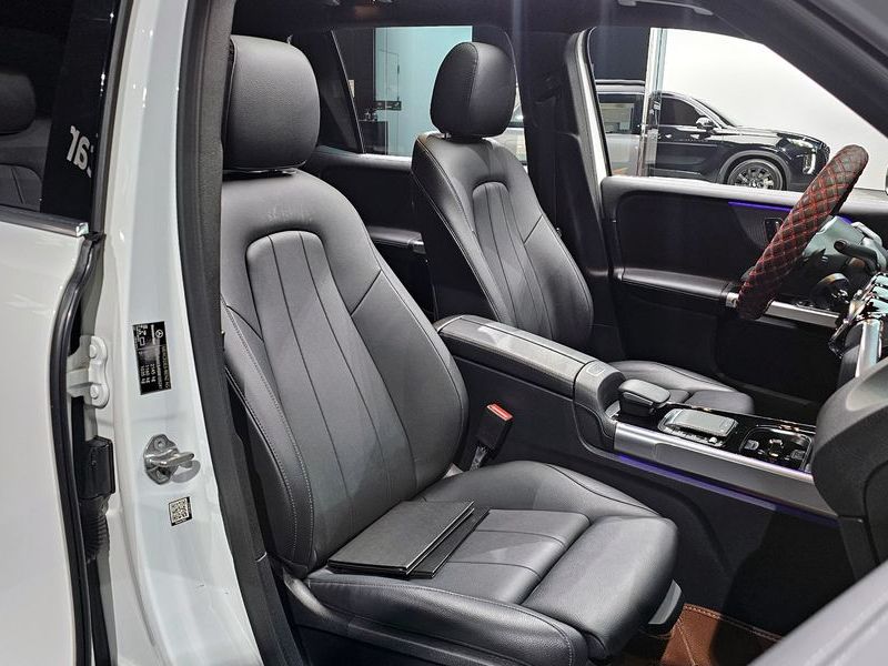 2021 Mercedes-Benz B-Class GLB220 photo 10
