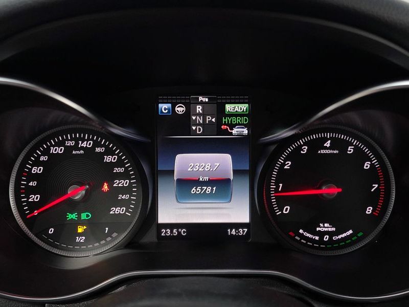 2018 Mercedes-Benz C-Class C350e photo 8
