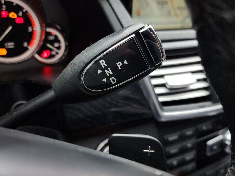 2013 Mercedes-Benz E-Class E220 CDI Avantgarde photo 9