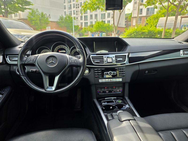 2014 Mercedes-Benz E-Class E220 CDI Avantgarde photo 7