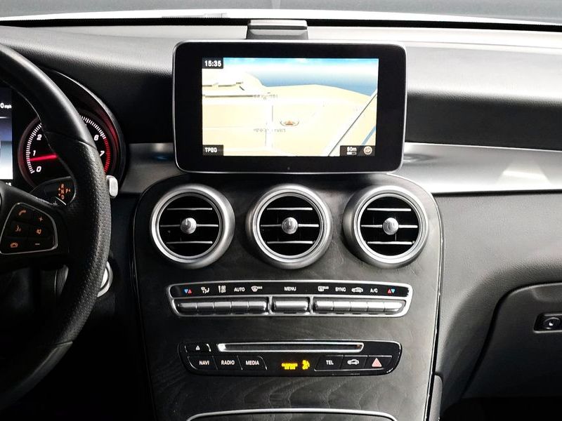 2019 Mercedes-Benz C-Class GLC300 4MATIC photo 15