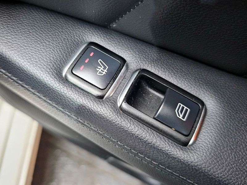 2013 Mercedes-Benz S-Class CLS350 BlueEFFICIENCY photo 16