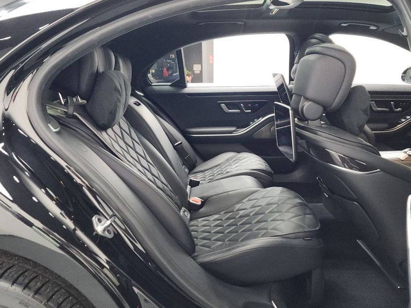 2022 Mercedes-Benz S-Class S580L 4MATIC photo 12